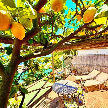Emotion Apartment Praiano